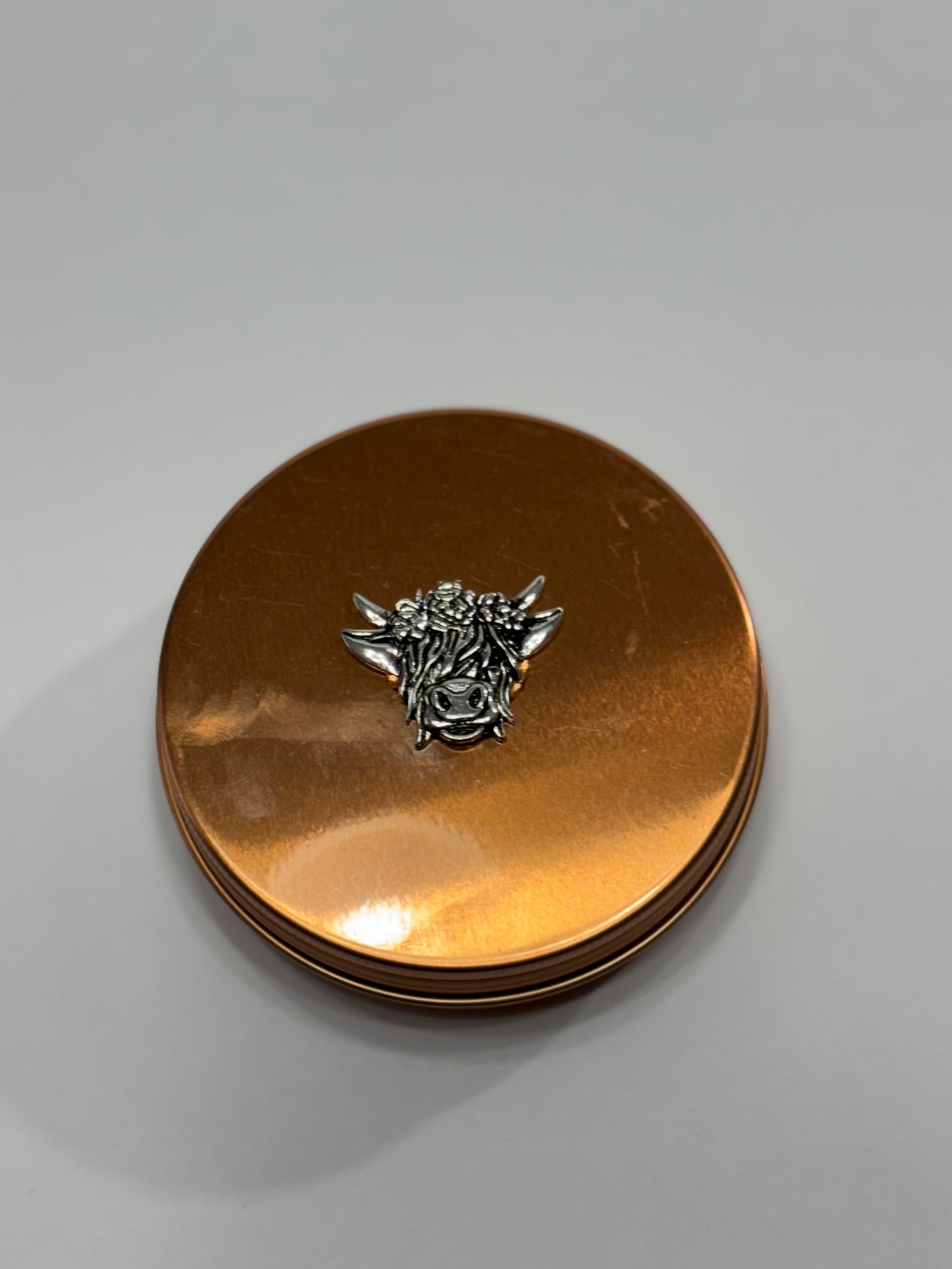 Hello Kitty 2oz Tallow Lotion Bar in Decorative Rose Gold Tin